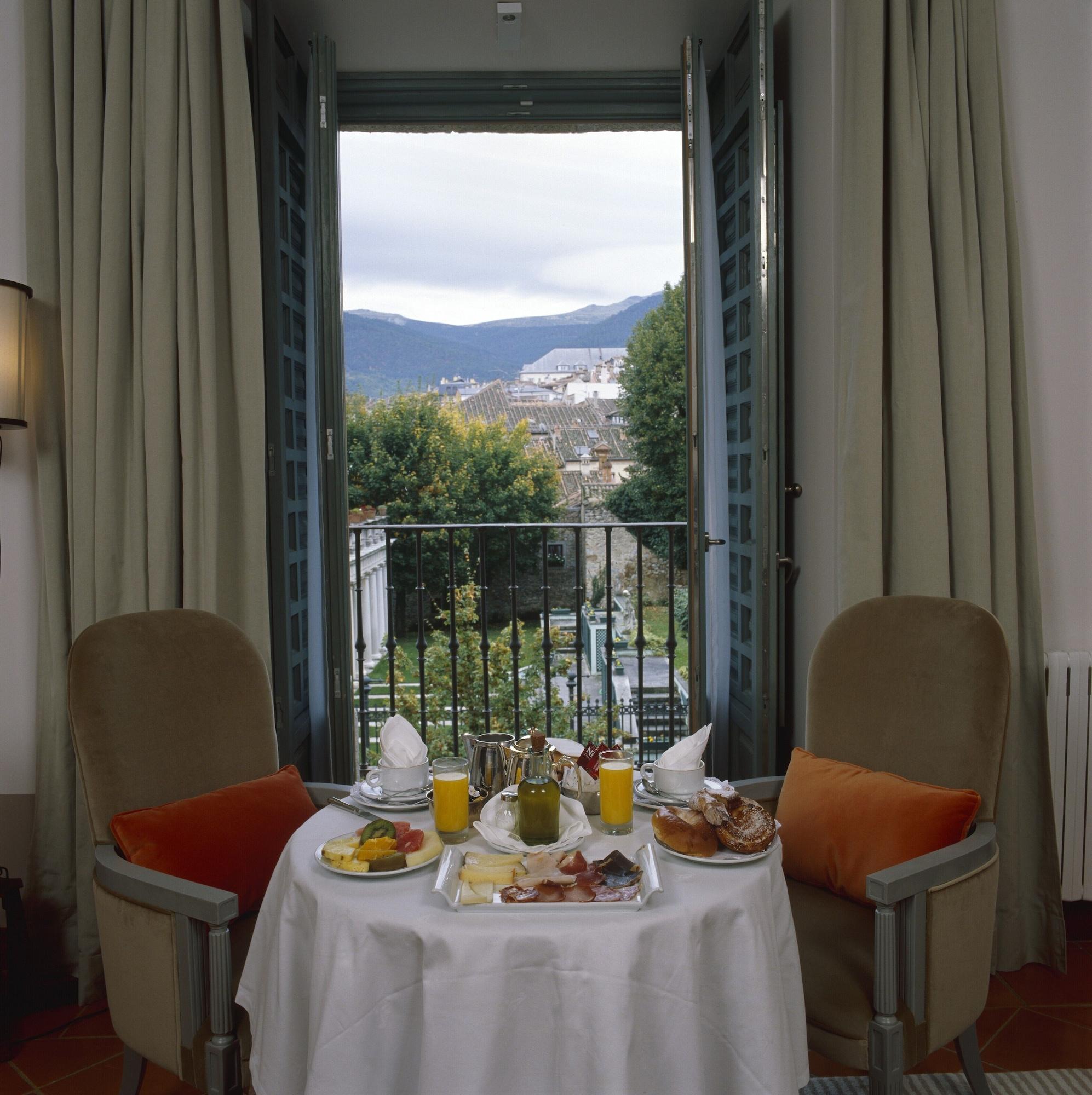 Parador De La Granja San Ildefonso Extérieur photo